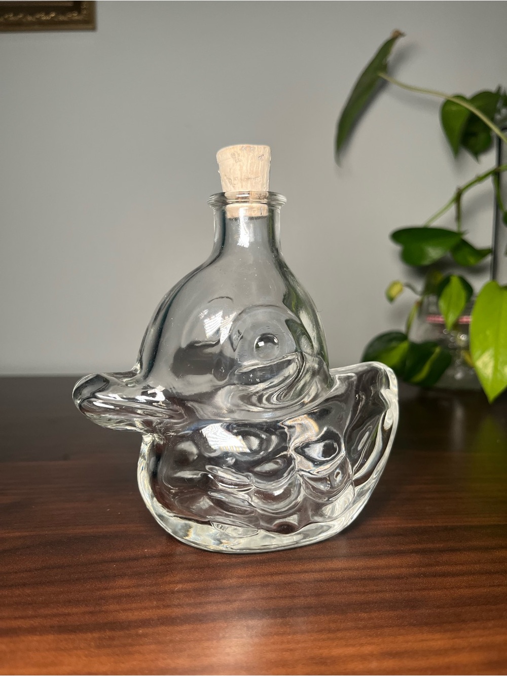 Vintage Duck Shaped Glass Bottle / Decanter 🦆✨ - Picture 9 of 9